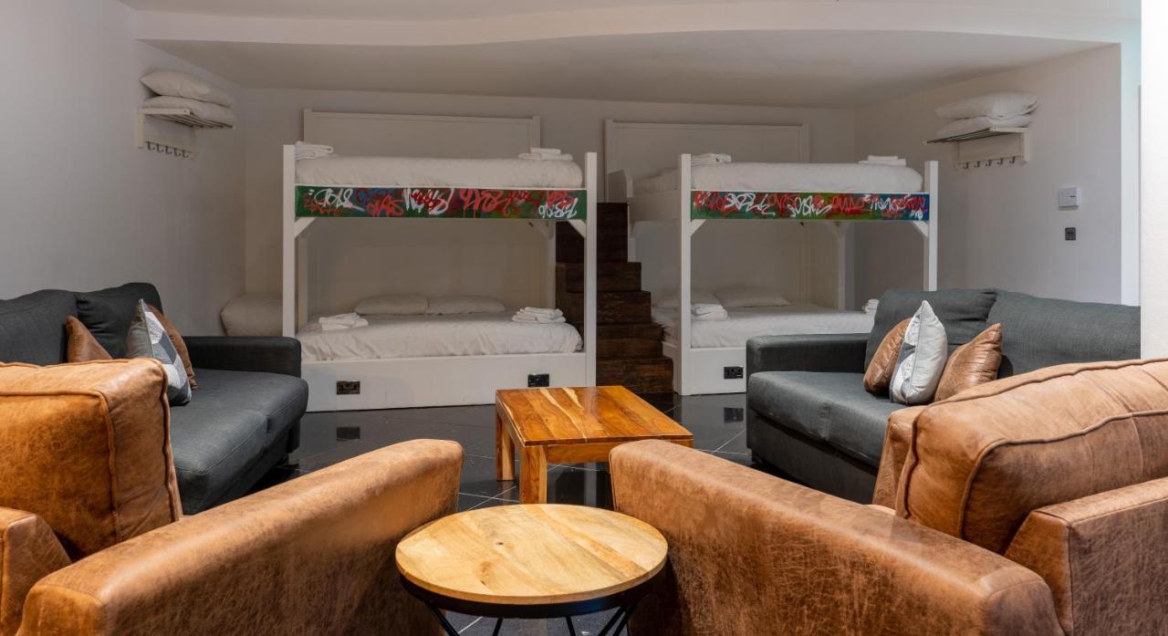 The Bling Hotel By Ustay Aparthotels Liverpool Exterior foto